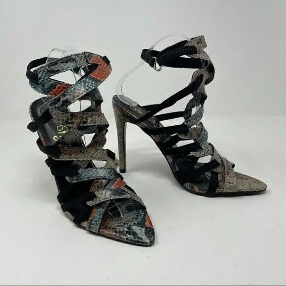 So me Tessah heels snake print embossed pointed toe 8 BoxE